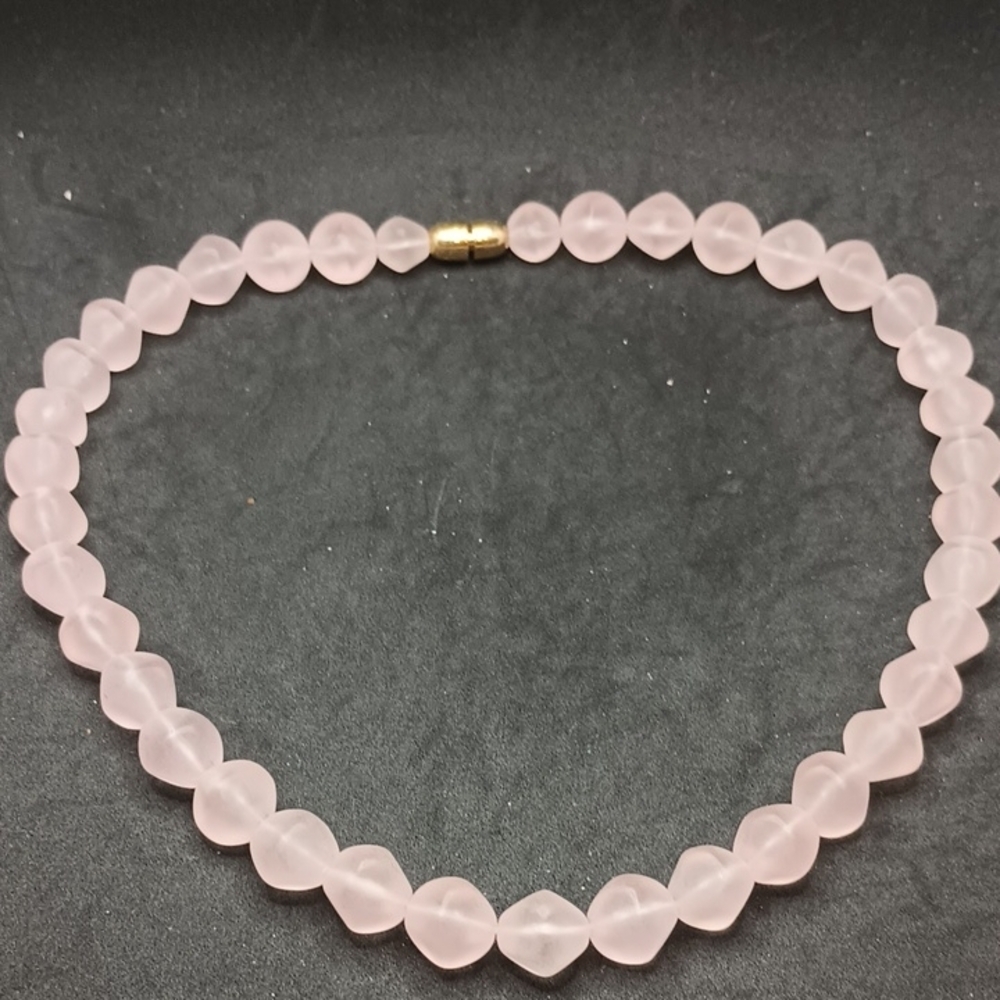 Elegant Pink Beaded Necklace